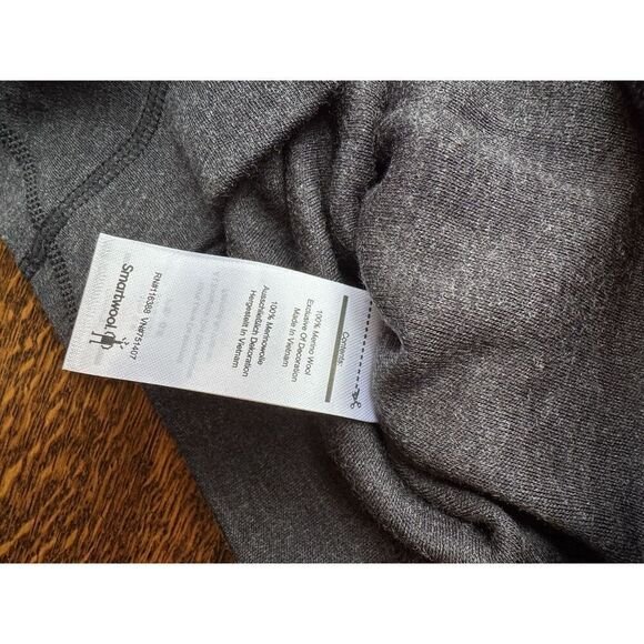 Smartwool Women’s Merino 250 1/4 Zip Baselayer Top Charcoal Heather Medium NWT - Picture 7 of 11
